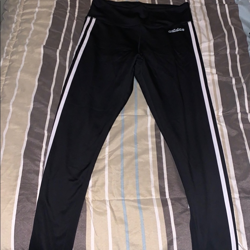 Adidas leggings